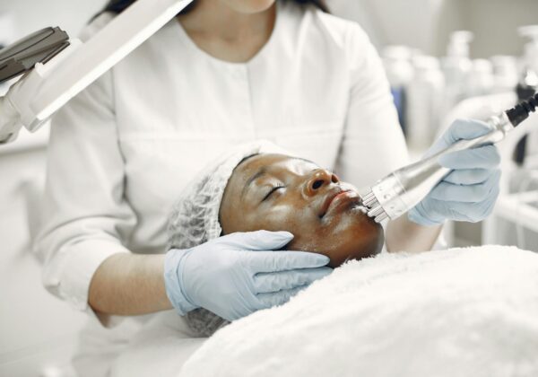 【2024年最新】メンズ脱毛ワックス肌に優しいNULLブラジリアンワックス口コミ評判と効果的な使い方